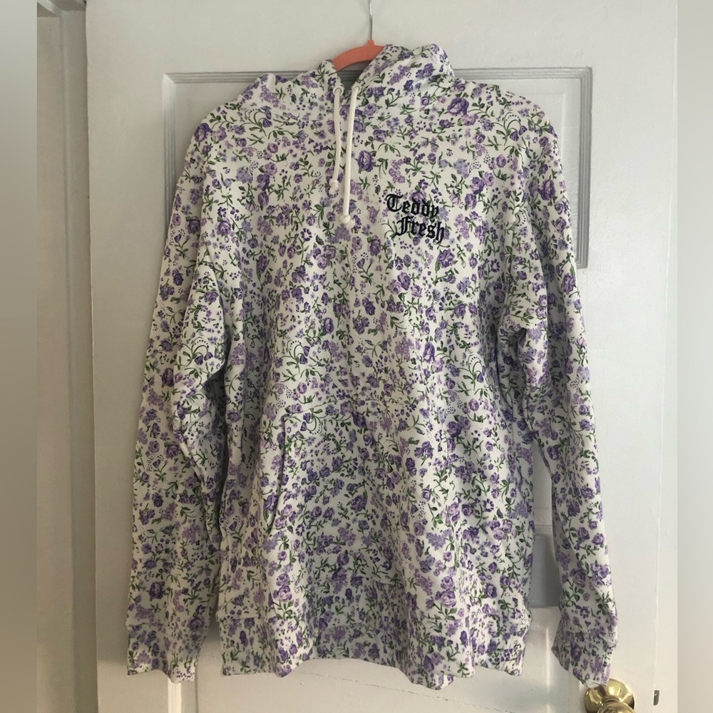 teddy fresh grandmas floral sweatshirt medium, grandmas floral sweatpants small
